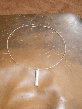 Sterling Silver Rigid Wire 16" Necklace w/ Pearl Bar Pendant